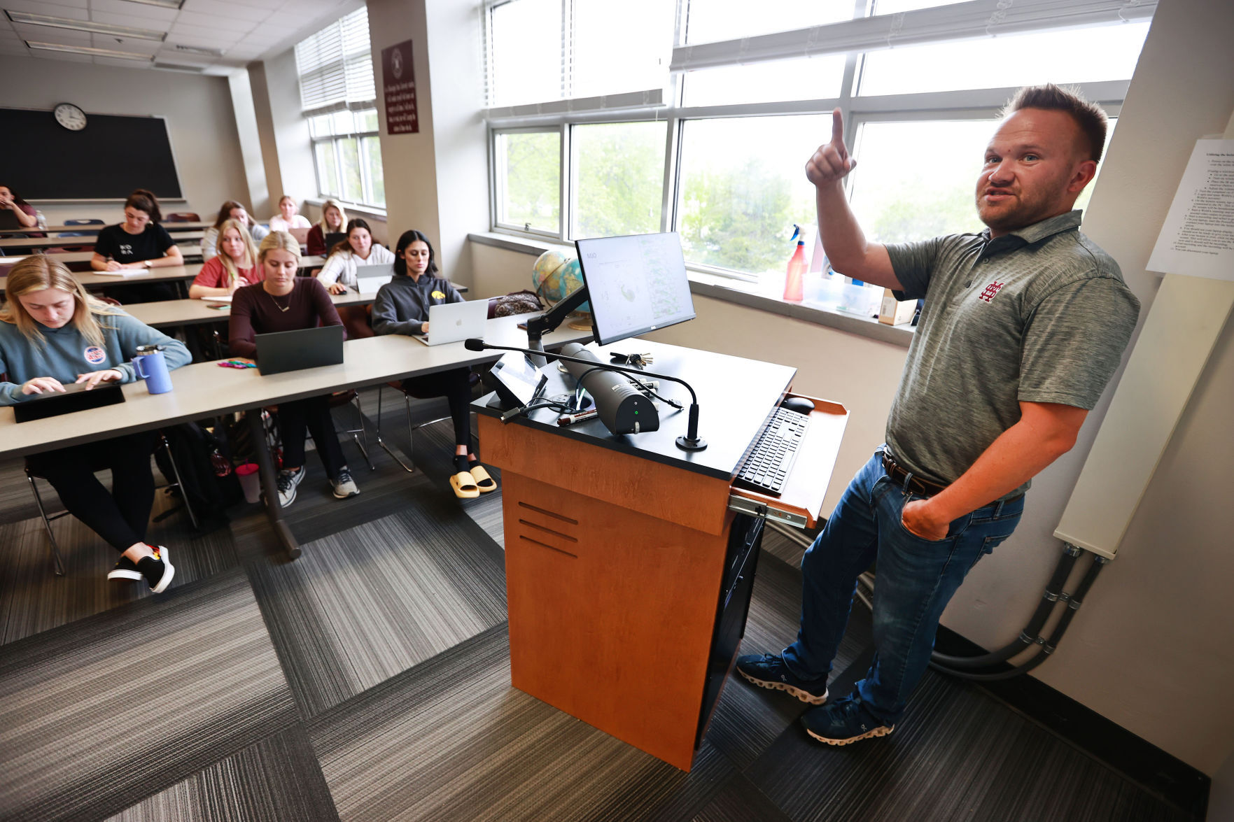 djr-2022-04-22-news-msu-meteorology-arp5